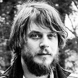 Who is Marco Benevento Dating Now?