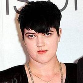 Who is Romy Madley Croft Dating Now?