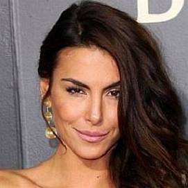 Who is Mel Fronckowiak Dating Now?