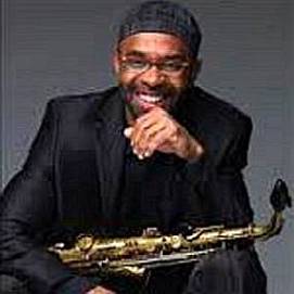Who is Kenny Garrett Dating Now?