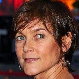 Who is carey lowell