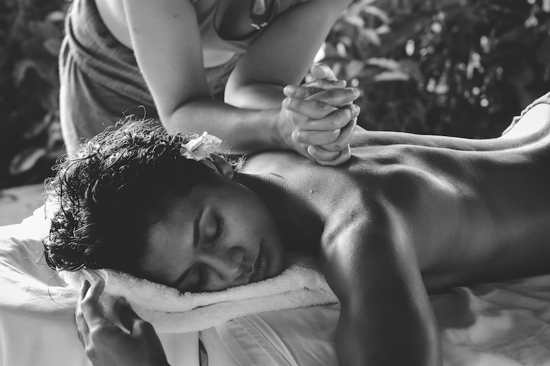 Relaxing Massage in Prague: Top Locations for Soothing Tantric Experiences