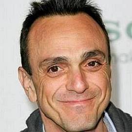 Who is Hank Azaria Dating Now?