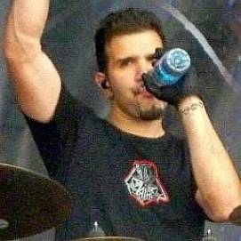Who is Charlie Benante Dating Now?