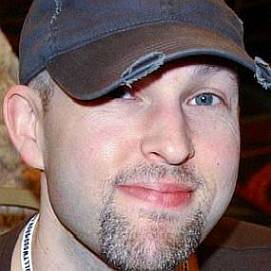 Who is Jeff Cohen Dating Now?
