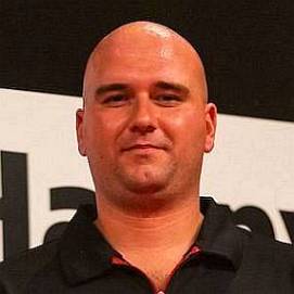 Rob Cross dating "today" profile