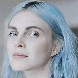 Phoebe Dahl dating "today" profile