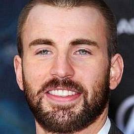 Who Is Chris Evans Dating Now Girlfriends Biography 2021 His mom is a artistic director in the concord youth. who is chris evans dating now