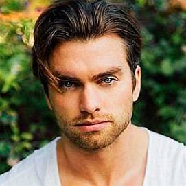 Pierson Fode dating "today" profile