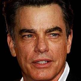 Peter Gallagher dating 2023