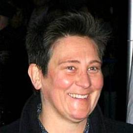 Who is KD Lang Dating Now?