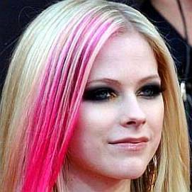 Avril Lavigne dating 2023