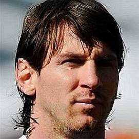 Lionel Messi dating 2022