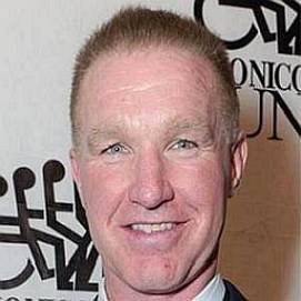 Who is Chris Mullin Dating Now?