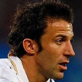 Alessandro Del Piero dating 2022