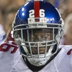 Who is Antrel Rolle Dating Now?