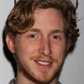 Who is Asher Roth Dating Now?