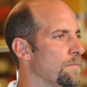 Who is John Smoltz Dating Now?