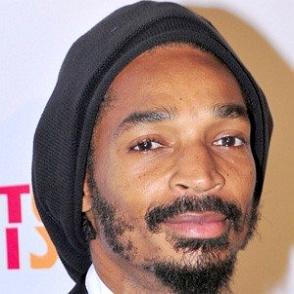 Who is Eddie Steeples Dating Now?