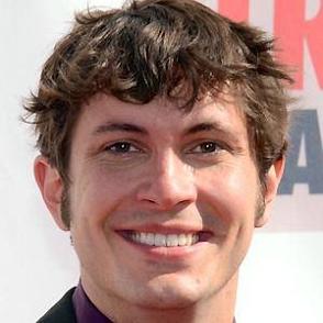 Toby Turner dating "today" profile