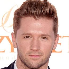 Travis Wall dating "today" profile
