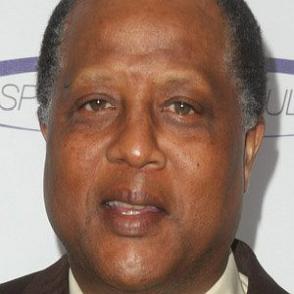 Who is Jamaal Wilkes Dating Now?