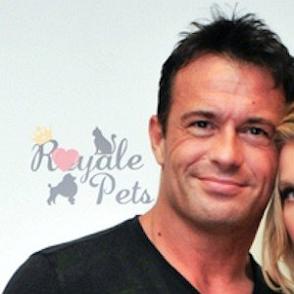 Who is Romain Zago Dating Now?